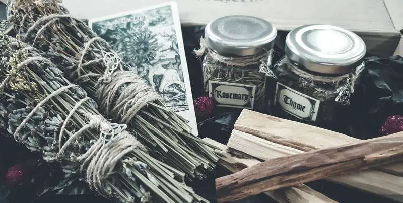 sage ritual set to clean space